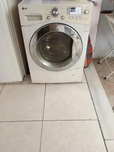 Máquina de lavar & secar LG 8,5 kg