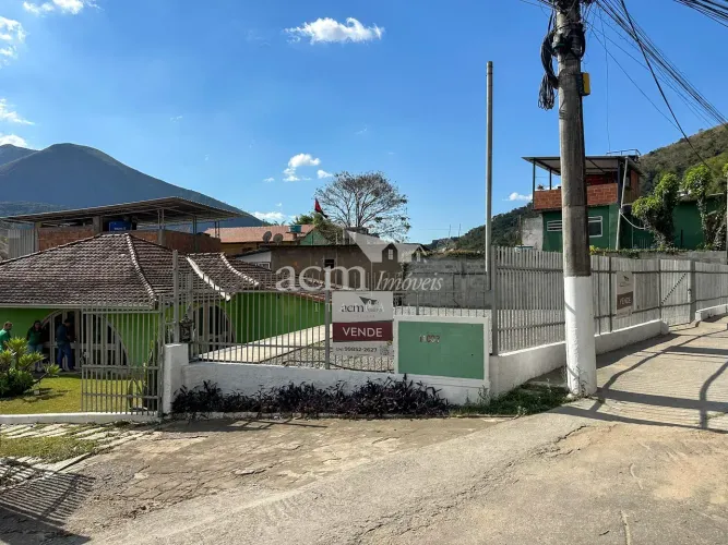 Excelente terreno comercial na rua principal de Itaipava. 1.807m2