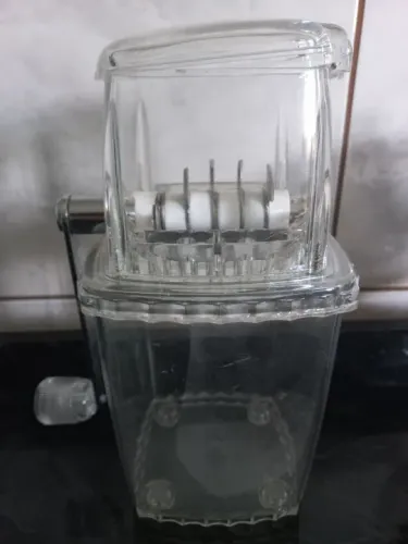 Quebrador de gelo manual