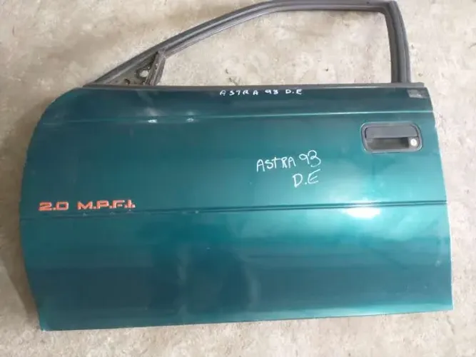Porta Dianteira Esquerda GM/Astra 4 Portas 1993/96.