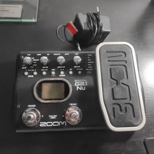 Pedaleira Zoom G2.1 Nu (impecável)