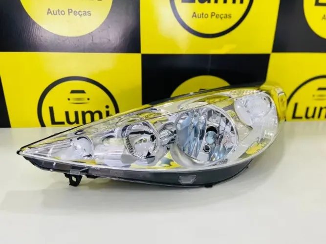 Farol Peugeot 207 - Novo!!