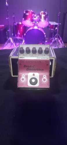 Pedal para guitarra Landscape Brutal Distortion