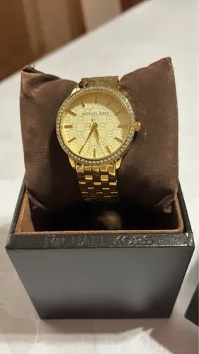 Relógio Mk-3120 Feminino Original Dourado Com Excelente Bateira Nova 