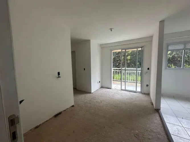 Apartamento à venda em Embu das Artes, Jardim Vitória, com 2 quartos, com 50 m²