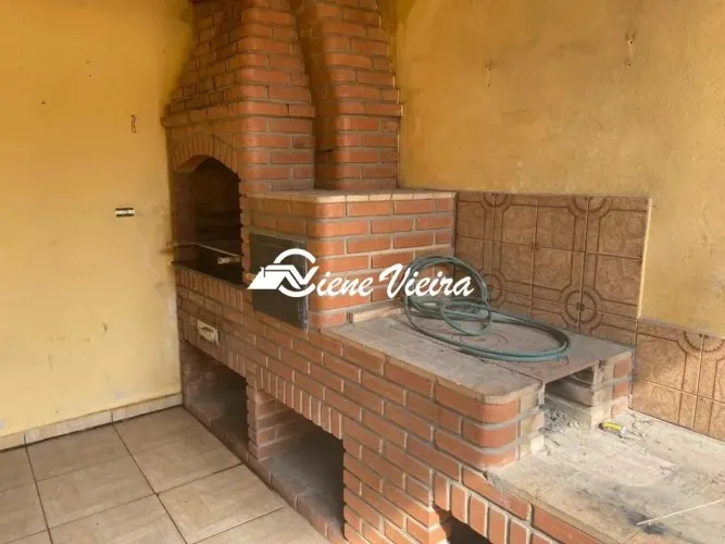 CASA RESIDENCIAL em SANTA ISABEL - SP, CENTRO