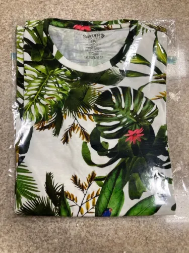 Camiseta Masculina Corrente Marinha Branca Floral