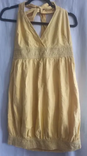 Vestido amarelo balonê P