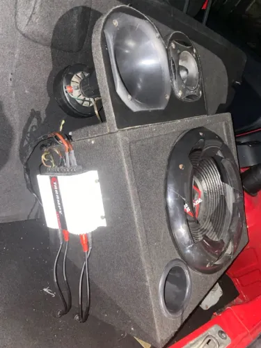 Som automotivo completo