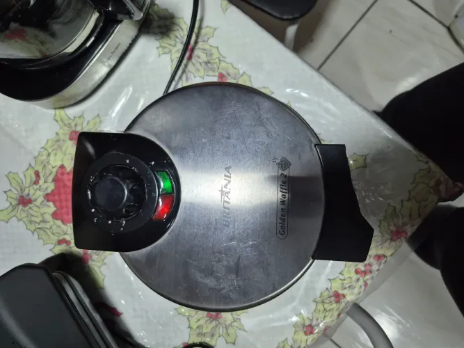 Grill máquina de waffle Britânia e omeleteira Best chef