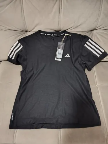 Camiseta Feminina Adidas Own The Run Preta - Nova com etiqueta | Tamanho P