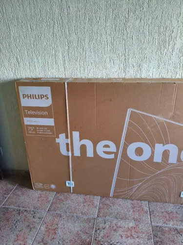 Smart TV 75 Philips The One Ambilight Lacrada na Caixa