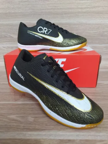 Chuteira Futsal