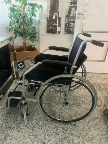 Cadeira de rodas Novíssima