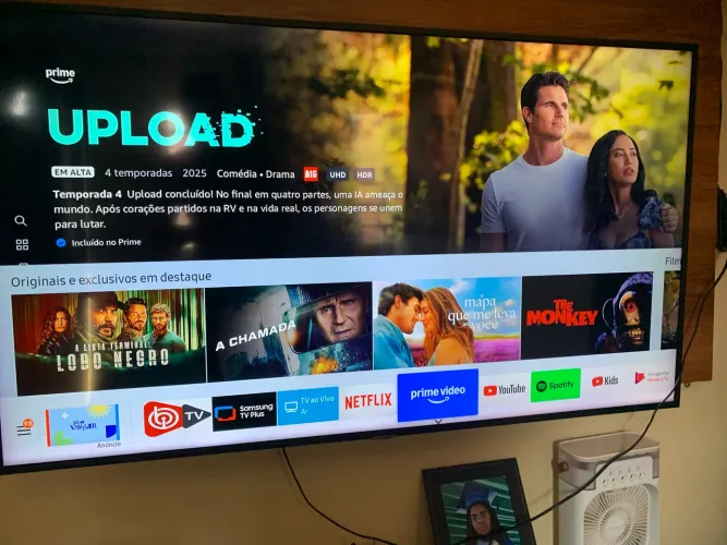 Smart tv 55 4k Samsung todos apps sistema tizen comando de voz 