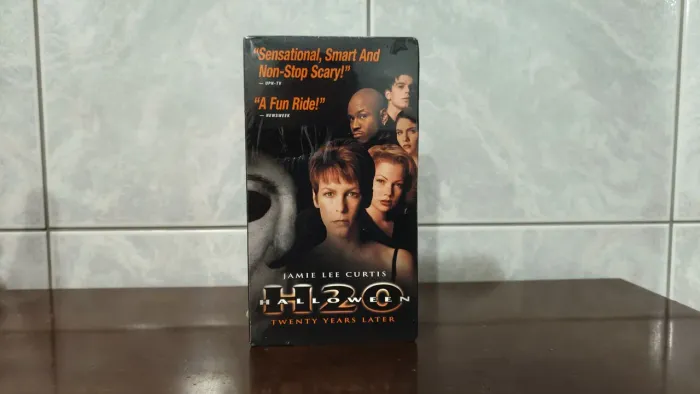 Halloween H20 - 20 Anos Depois (VHS - Importado) Lacrado.