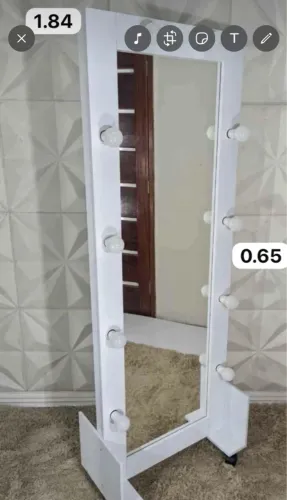 Espelho Camarim com Iluminação - Decoração e Funcionalidade