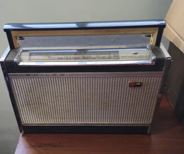 Rádio Philco Super Transglobe B-471-2 - leia atentamente a descrição