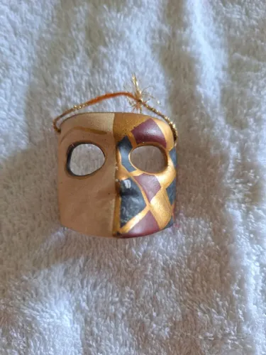 Mini máscara decorativa italiana em cerâmica