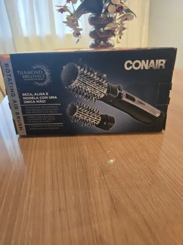 Novo na Caixa - Secadorde cabelo rotativo Conair Diamond Brilliance