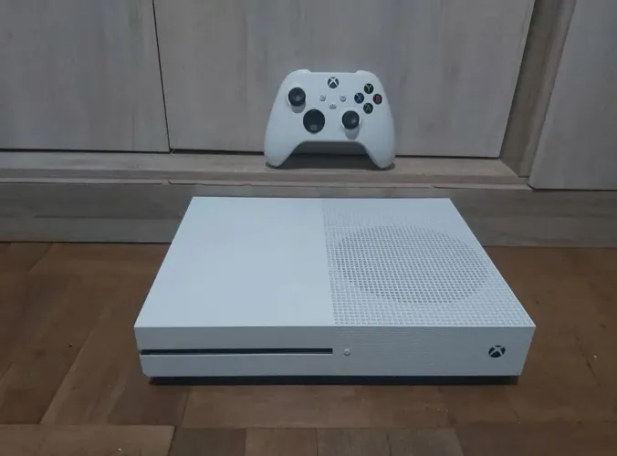 Xbox one S 4k 1TB GARANTIA