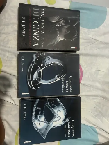 Triologia Cinquenta Tons de Cinza