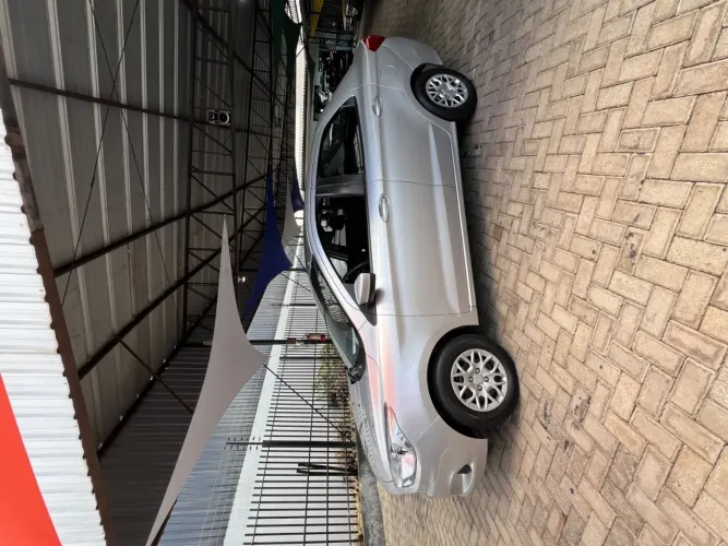 Ford KA+ Sedan 1.0 SEL Ticvt Flex 4P 2015