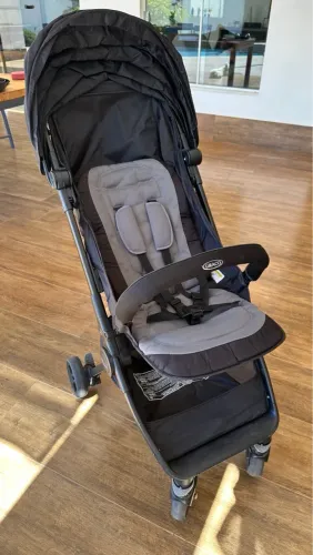 Carrinho de Bebê Graco Jetsetter