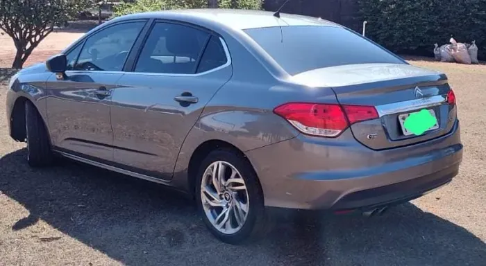 C4 LOUNGE THP - CÂMBIO MANUAL. VALOR PARA VENDA A VISTA. TROCAS É OUTRO VALOR