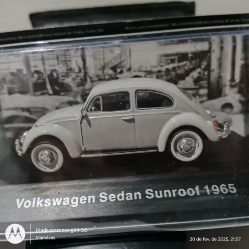 Coleção Volkswagen nr 50, Fusca Sedan Sunroof 1965 - Miniatura