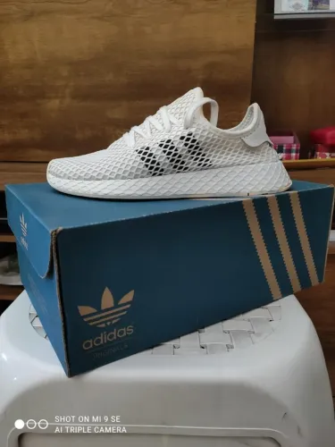 Tênis Adidas Deerupt branco ( Relíquia e muito novo )