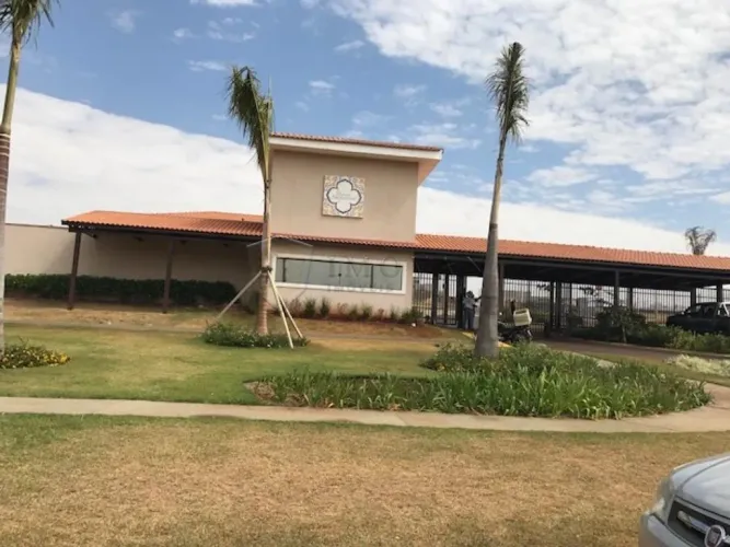 Casa de Condomínio com 3 Quartos/ Suítes e 4 Banheiros à venda, 162,00 m² - Condomínio Res