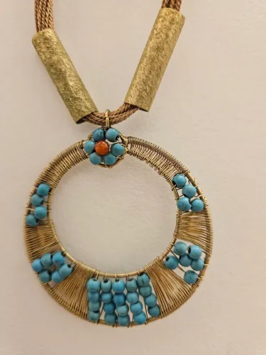 Colar Artesanal Boho Chic - Design Exclusivo