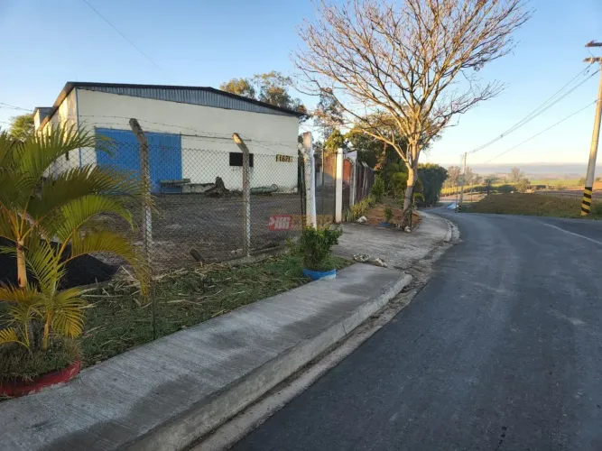 Prédio Comercial no Bairro Bela Vista em Capivari