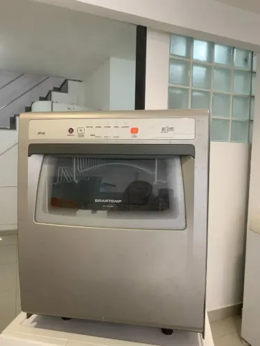 Lava Louças 8 Serviços