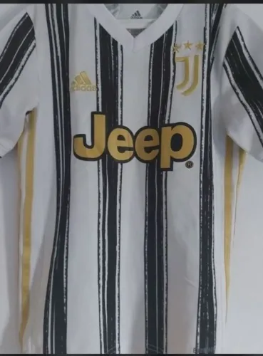 Camisa Juventus Adidas - Tamanho 9/10 anos