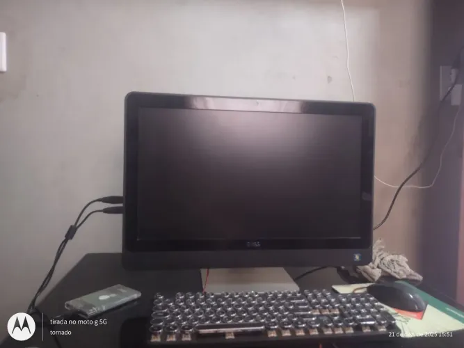 Computador Dell ALL in one usado modelo Inspiron one 2330