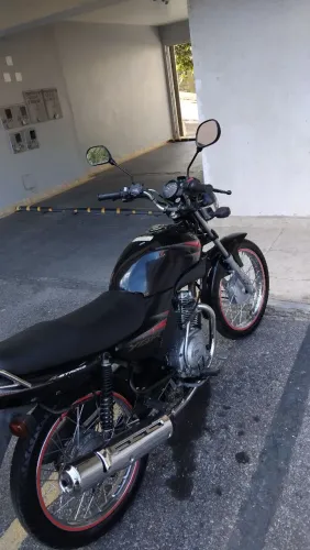 YBR  125   ACEITO  PROPOSTAS NO PIX  .