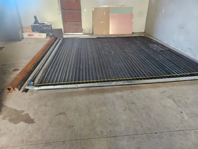 VENDE-SE PORTA DE ENROLAR TRANSVISION USADA C/TODAS AS PEÇAS PARA INSTALAÇÃO