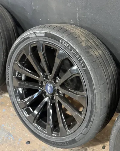 Rodas Aro 22 Sem Detalhes 