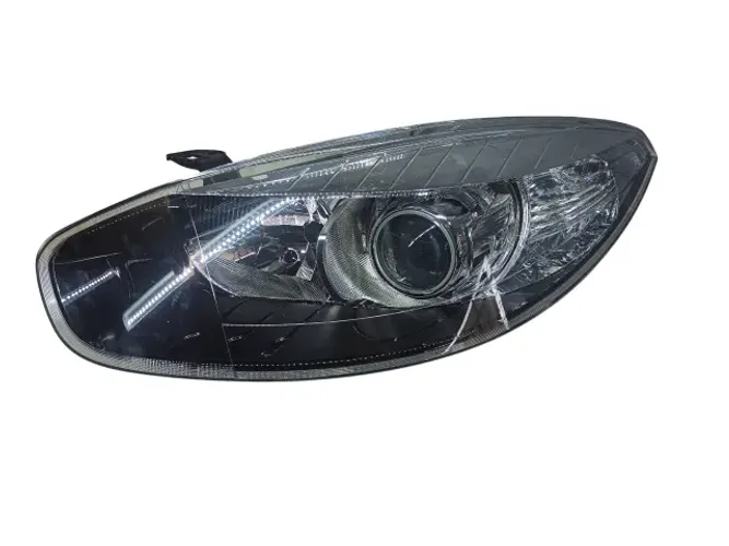 Farol Esquerdo Fluence 2011 A 2018 Mascara Negra Restaurado