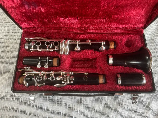 Clarinete Yamaha Nikkan YCL-35