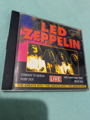 Led Zeppelin - Live