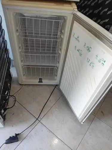 Vendo freezer consul entrego em balneário Camboriú e região