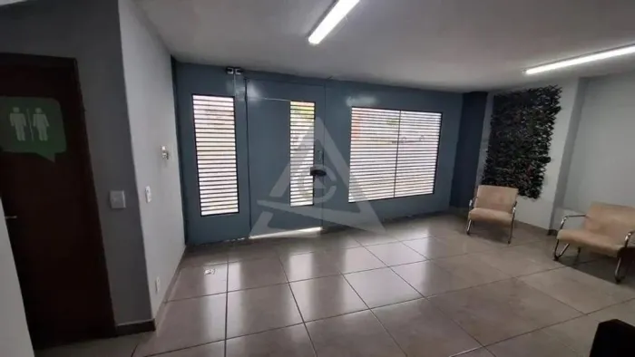 Salão à venda e para alugar em Campinas, Vila Lídia, com 235 m²