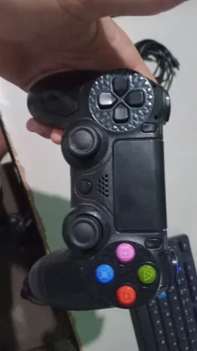 CONTROLE DE PS4 GENÉRICO