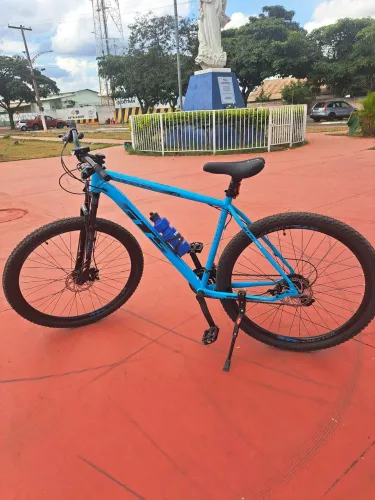 Vendo bicicleta aro 29 GTS duas semas de uso com nota fiscal ,retirada no novo gama 