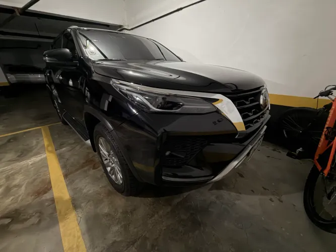 Toyota Hilux SW4 SRX 4X4 2.8 TDI 16V Dies. Aut. 2022