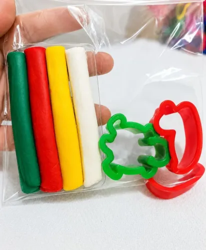 Kit massinha para lembrancinhas 