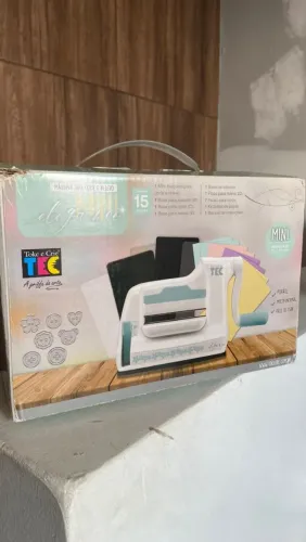 Máquina de corte e relevo Mini Elegance Toke e Crie